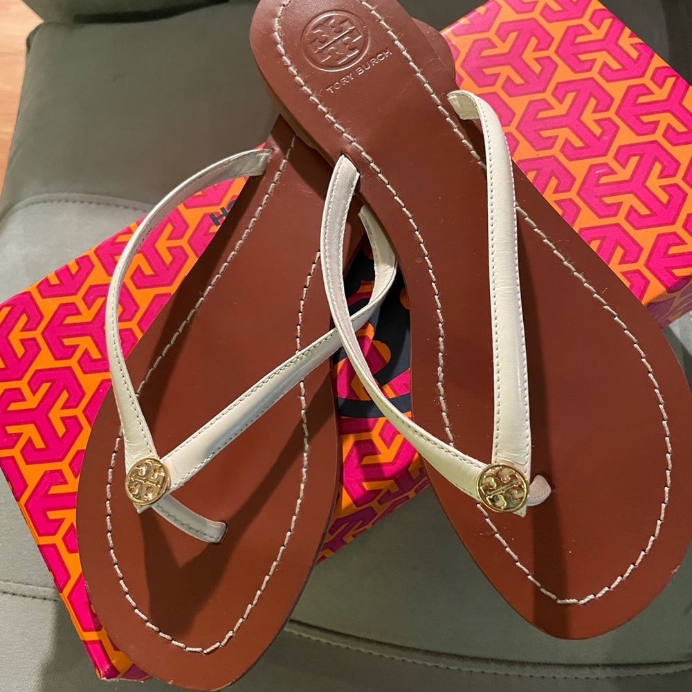 Tory Burch Terra sandal white size 9